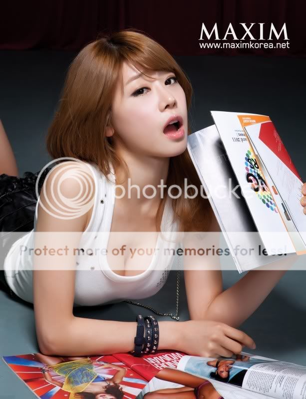 Forum Image: http://i323.photobucket.com/albums/nn463/sp1tfyr3/Kpop/Sojin2.jpg